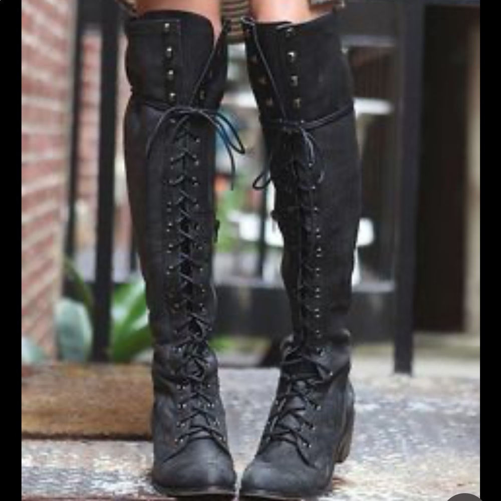 SOLD - Jeffrey Campbell Free People Sz 7 Joe Knee High Lace Up Boots - Picture 1 of 5